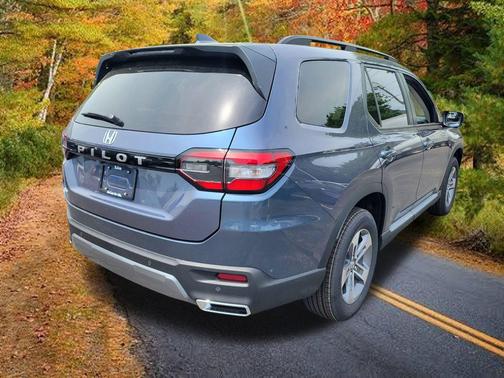 Smoke Blue Pearl 2026 Honda Pilot EX-L