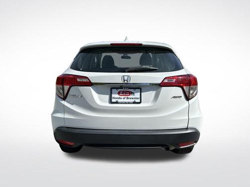 Platinum White Pearl 2020 Honda HR-V LX