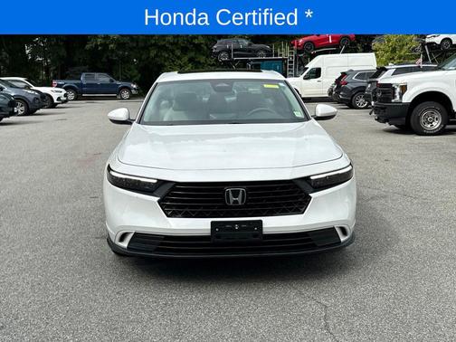 Platinum White Pearl 2023 Honda Accord EX