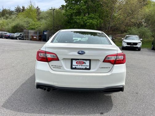 Crystal White Pearl 2019 Subaru Legacy Base