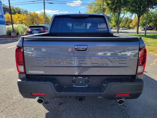 Modern Steel Metallic 2026 Honda Ridgeline RTL