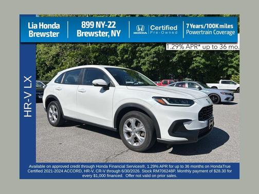 Platinum White Pearl 2024 Honda HR-V LX