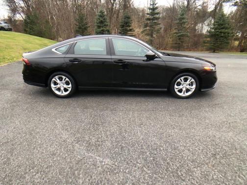 2023 Honda Accord LX 1.5T