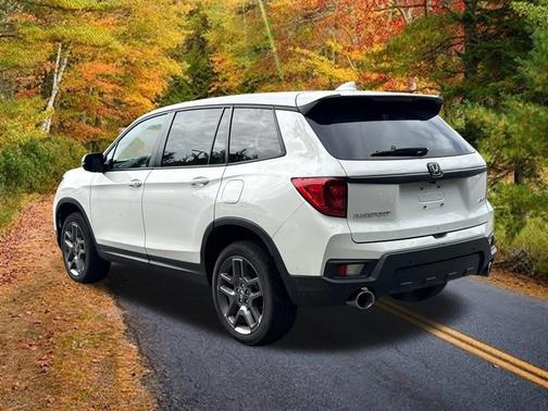Platinum White Pearl 2023 Honda Passport AWD EX-L