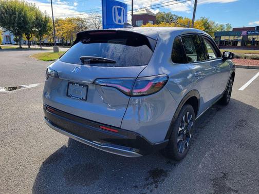 Urban Gray Pearl 2026 Honda HR-V EX-L