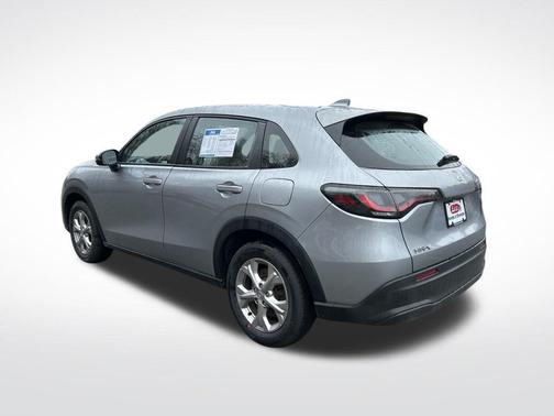 Modern Steel Metallic 2023 Honda HR-V LX