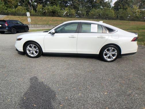 2024 Honda Accord LX 1.5T