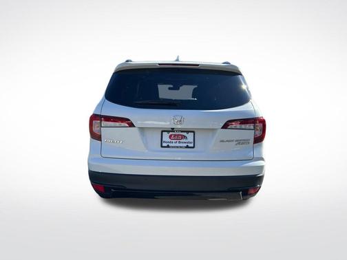 2022 Honda Pilot AWD Black Edition