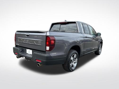 Gray 2024 Honda Ridgeline RTL