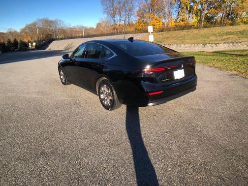 2023 Honda Accord EX 1.5T