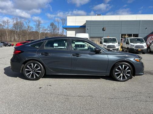 2022 Honda Civic EX-L