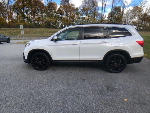 2022 Honda Pilot AWD Special Edition