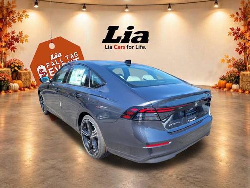 Meteorite Gray Metallic 2026 Honda Accord SE
