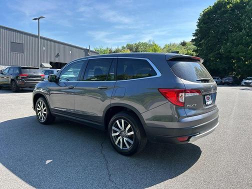 Gray 2021 Honda Pilot AWD EX-L