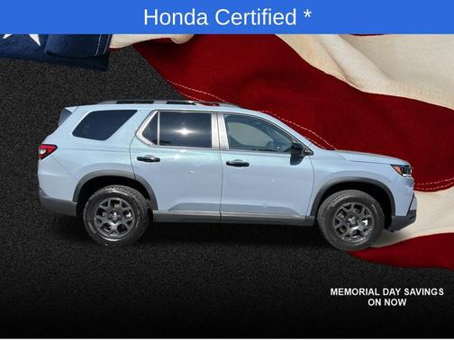 Sonic Gray Pearl 2023 Honda Pilot AWD TrailSport
