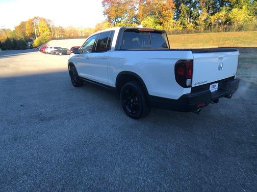 2023 Honda Ridgeline Black