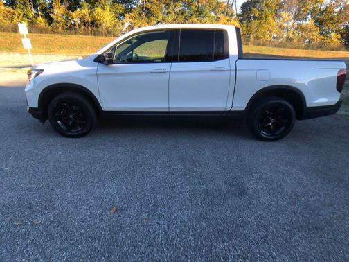 2023 Honda Ridgeline Black