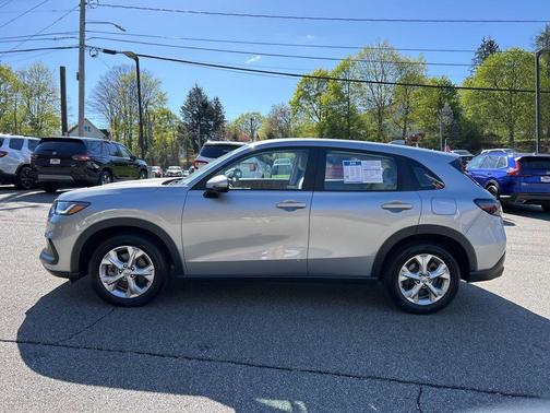 Modern Steel Metallic 2023 Honda HR-V LX