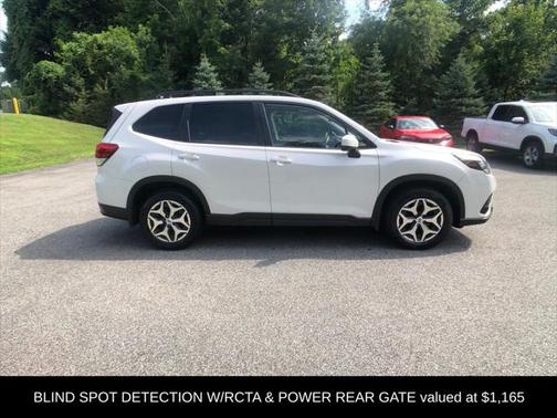 2022 Subaru Forester Premium