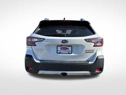 2023 Subaru Outback Touring XT