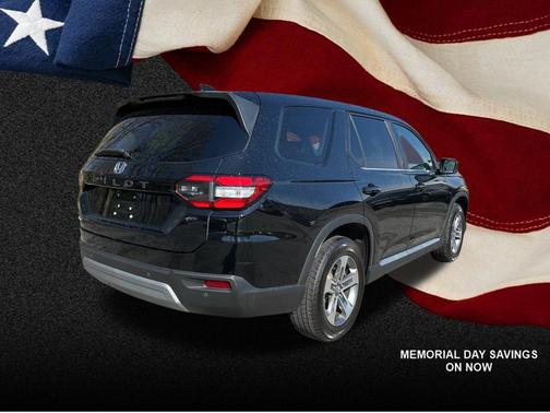 Crystal Black Pearl 2024 Honda Pilot EX-L