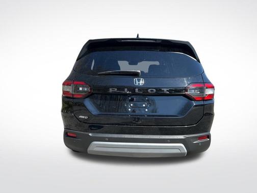 Crystal Black Pearl 2024 Honda Pilot EX-L