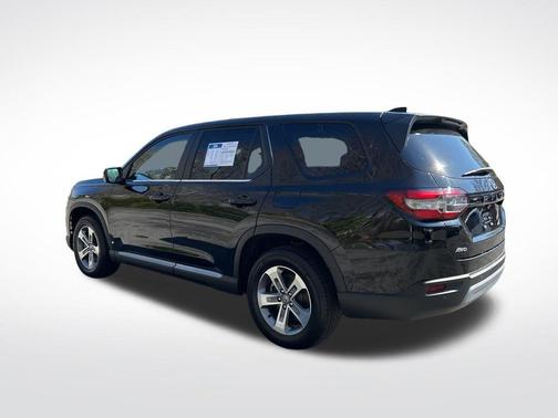 Crystal Black Pearl 2024 Honda Pilot EX-L