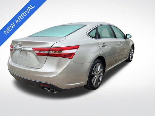 Creme Brulee Mica 2014 Toyota Avalon XLE Touring
