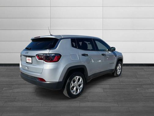 2024 Jeep Compass Sport