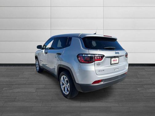 2024 Jeep Compass Sport