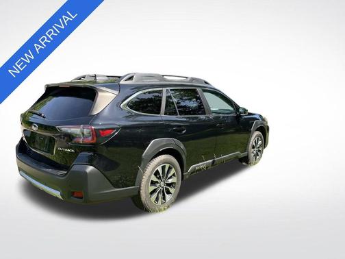 Black 2023 Subaru Outback Limited