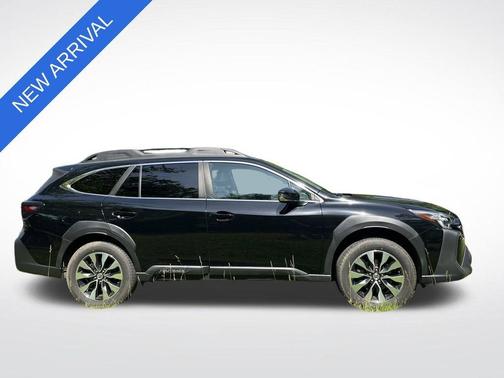 Black 2023 Subaru Outback Limited