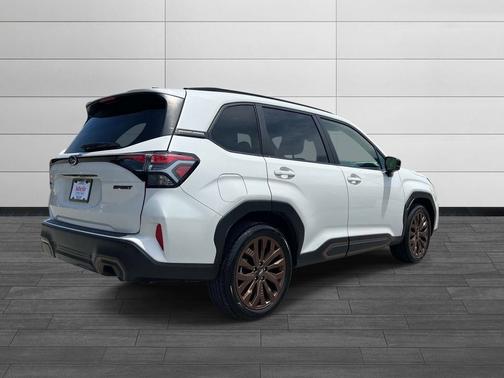 Crystal White Pearl 2025 Subaru Forester Sport