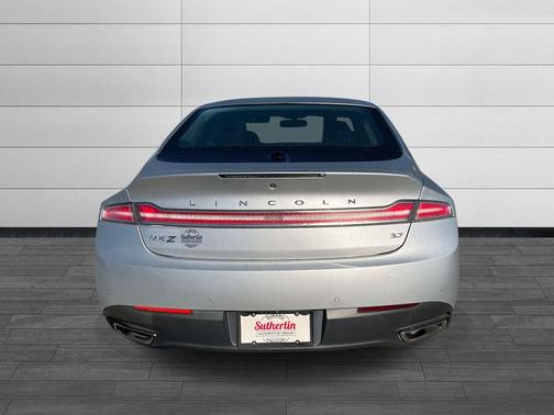 2016 Lincoln MKZ Base