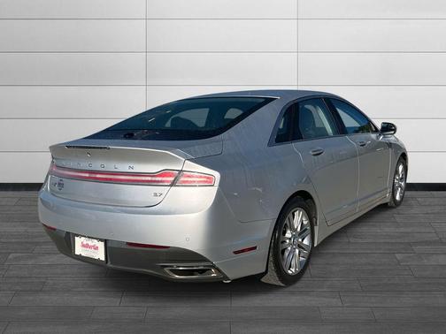 2016 Lincoln MKZ Base