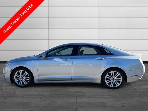2016 Lincoln MKZ Base