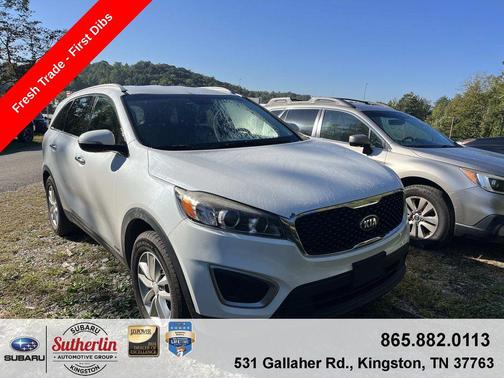 2017 Kia Sorento LX