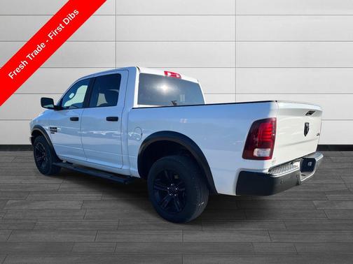 2023 RAM 1500 Classic Warlock Crew Cab 4x4 5'7' Box