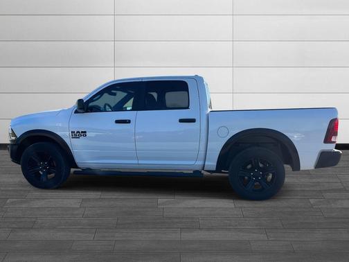 2023 RAM 1500 Classic Warlock Crew Cab 4x4 5'7' Box