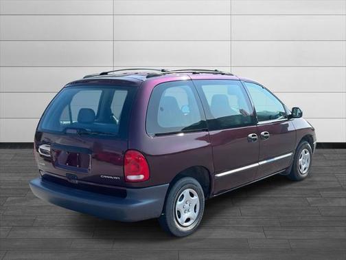 2000 Dodge Caravan Base
