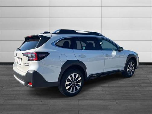 2023 Subaru Outback Touring XT