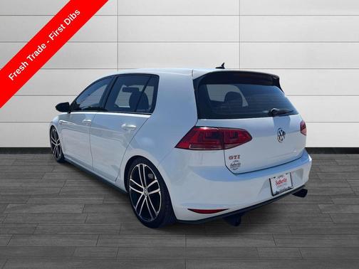 2017 Volkswagen Golf GTI 2.0T SE 4-Door