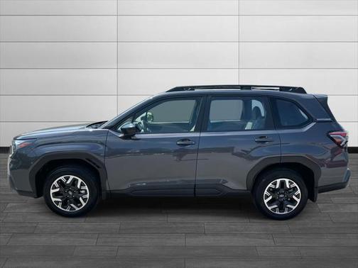 2025 Subaru Forester Base