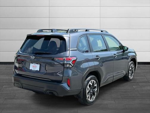 2025 Subaru Forester Base
