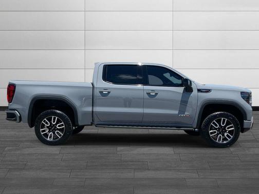 Thunderstorm Gray 2025 GMC Sierra 1500 AT4