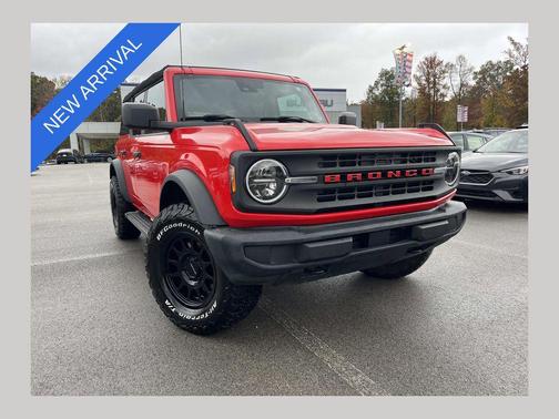 2023 Ford Bronco Base