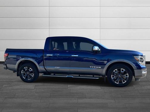 2023 Nissan Titan Platinum Reserve