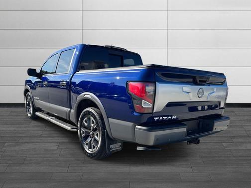 2023 Nissan Titan Platinum Reserve