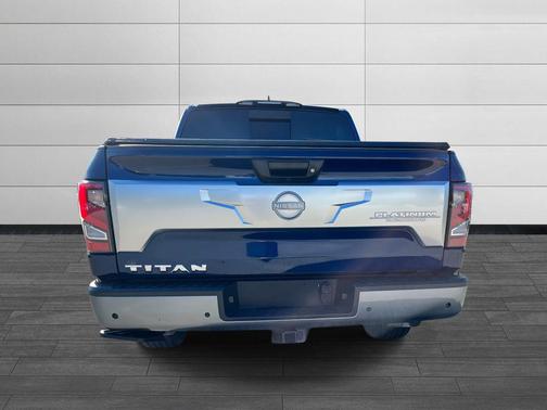 2023 Nissan Titan Platinum Reserve