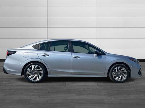 Ice Silver Metallic 2024 Subaru Legacy Limited
